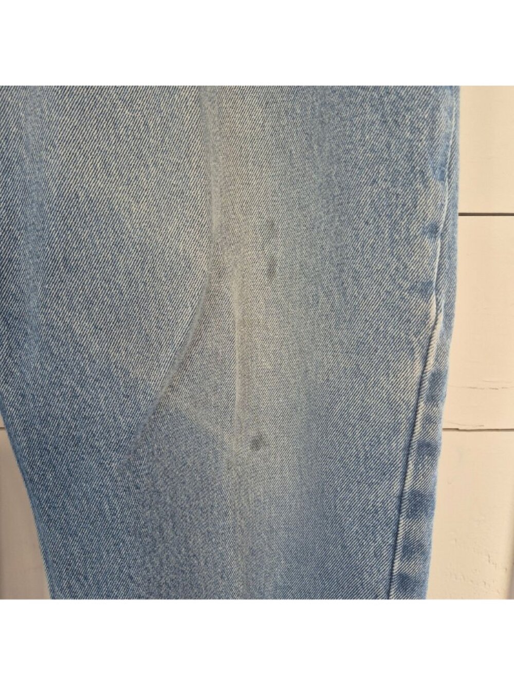 Blue Mountain Mens Relaxed Fit Light Wash Denim Jeans Size 40/32 - Picture 3 of 11